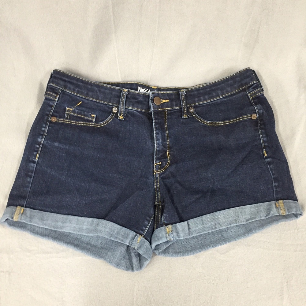 Mossimo Denim Mid-Rise Midi Dark Wash Cuffed Jean Shorts Size 10 30 Waist